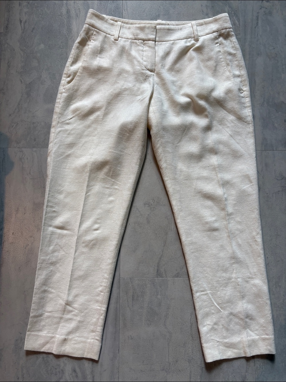 Theory Linen pants   midrise crop / ankle  Cream with pockets   size 2